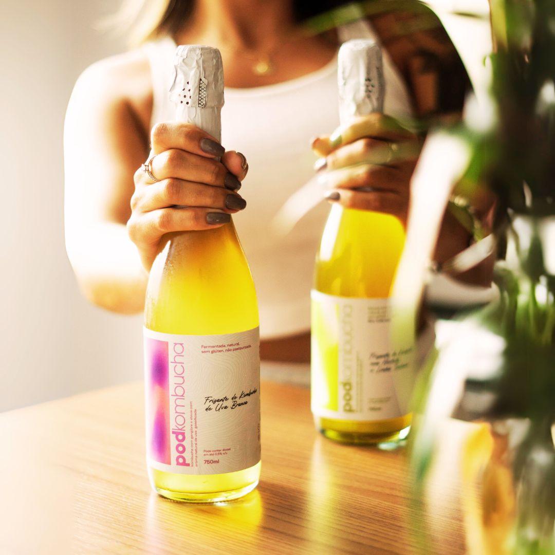 Espumante de Kombucha Pod 750ml - Uva Branca - Pod Kombucha - Espumante de Kombucha